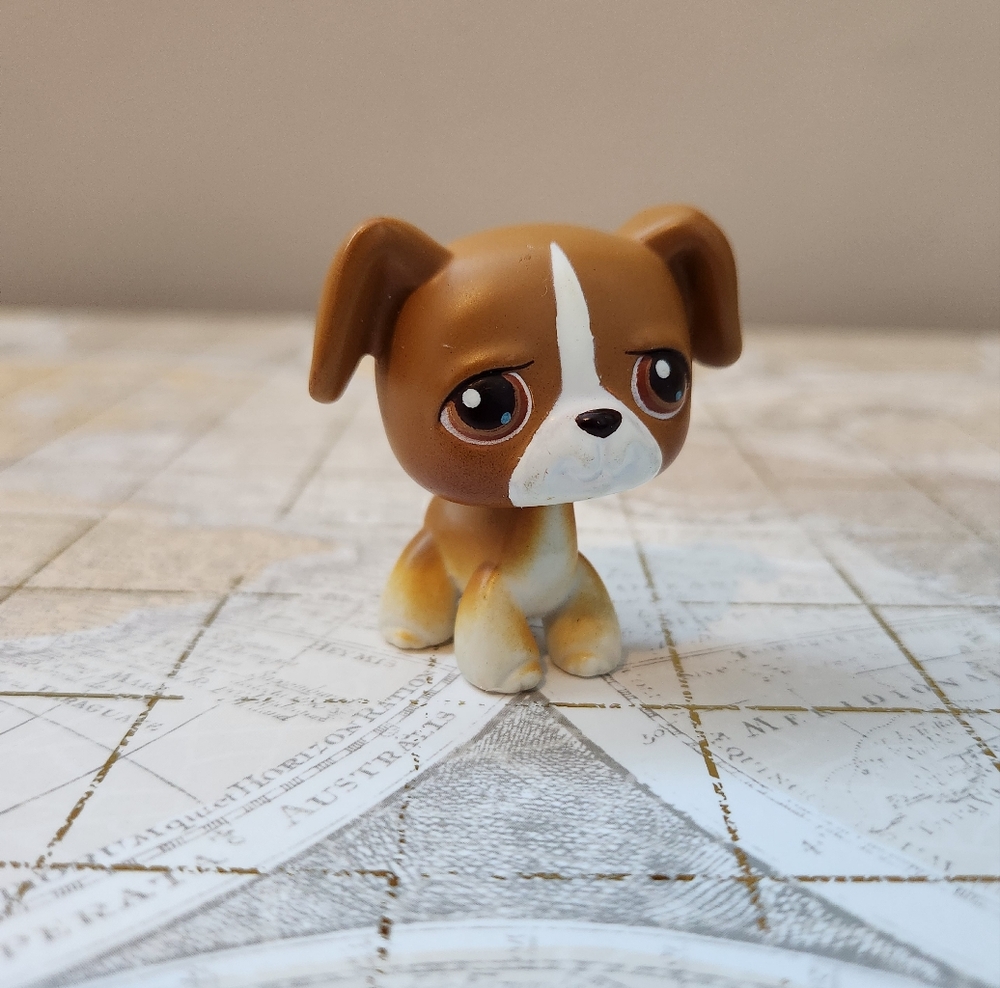 Littlest Pet Shop LPS #25 Brown White Boxer Dog 2004